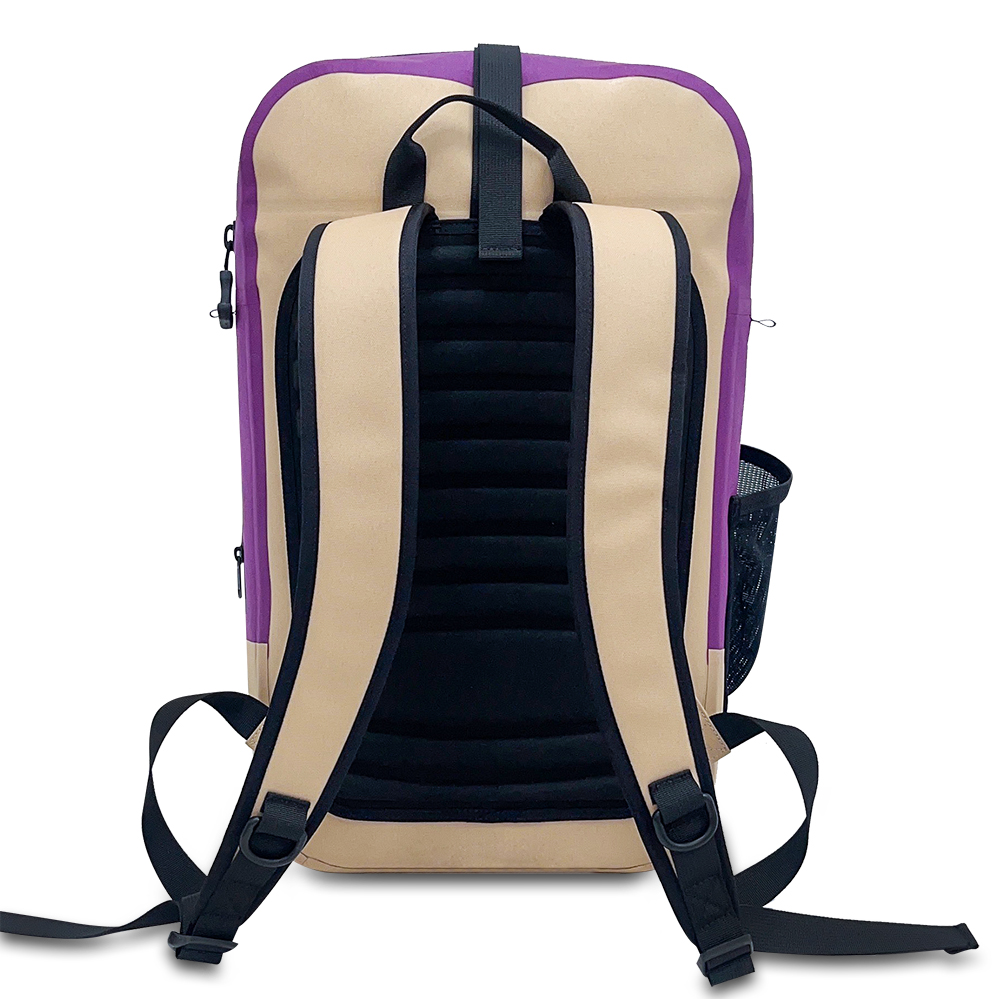 channelled ventilated back panel and padded harness